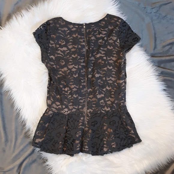 {tl} The Letter Top - Picture 3 of 6